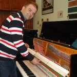 Cseke Gábor zongorakészítő mester